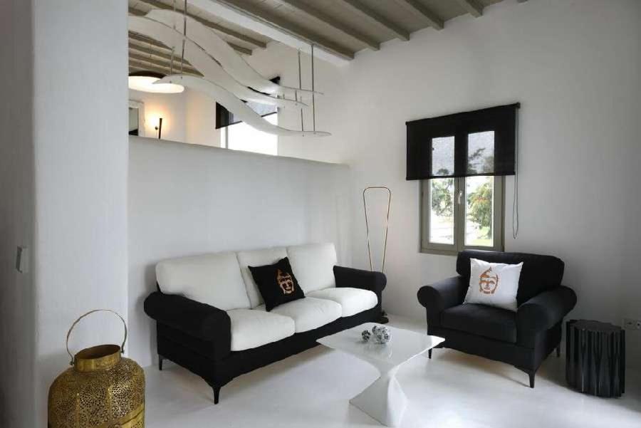 Villa Dafni 4Bed With Pool In Kalafatis Spilia Mykonos Town Extérieur photo